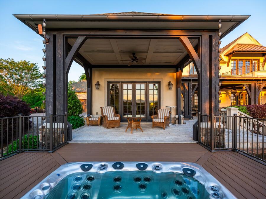 Hot tub terrace and pavilion